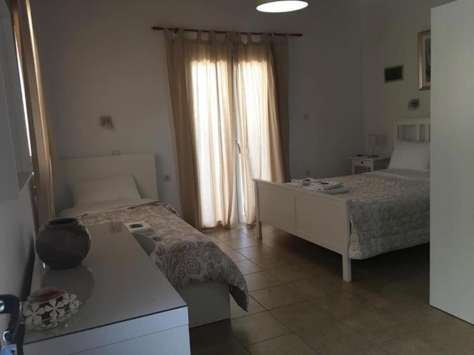 דירות לוטרו Maistrali Studio With Sea View מראה חיצוני תמונה